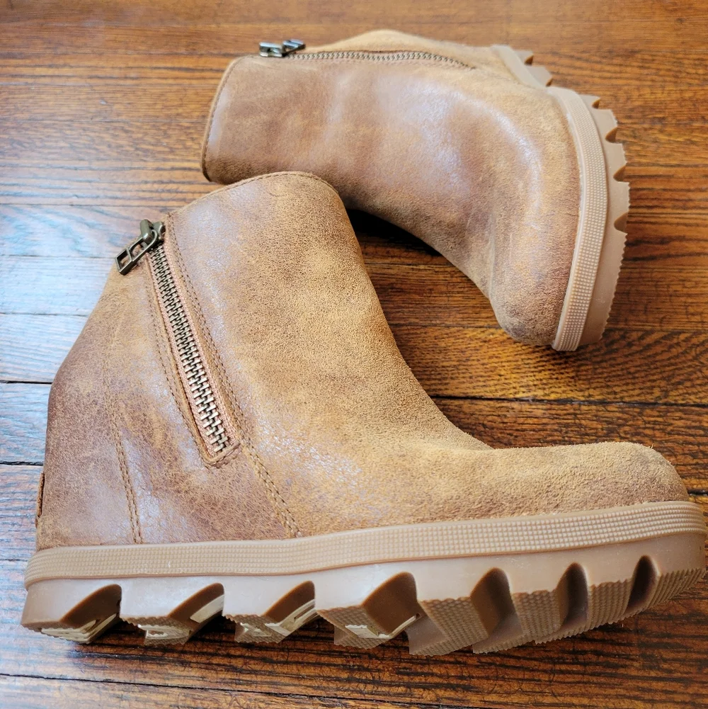 Sorel Womens Joan of Arctic II Wedge Zip Boots Waterproof Leather Tan Size 5 - Picture 2 of 13